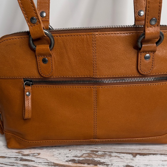 Spikes & Sparrow Brown Leather Shoulder Bag - Picture 5 of 12